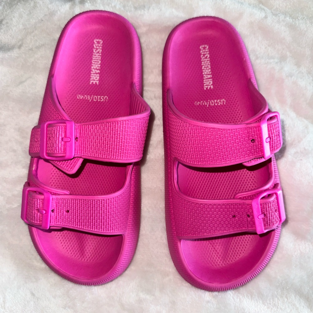 Cushionaire pink squishy cloud slides size 10